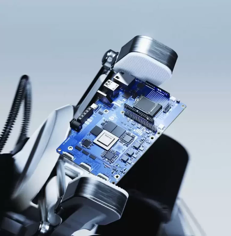ARDUINO VENTUNO Q — новейшая платформа для сложнейших проектов с AI